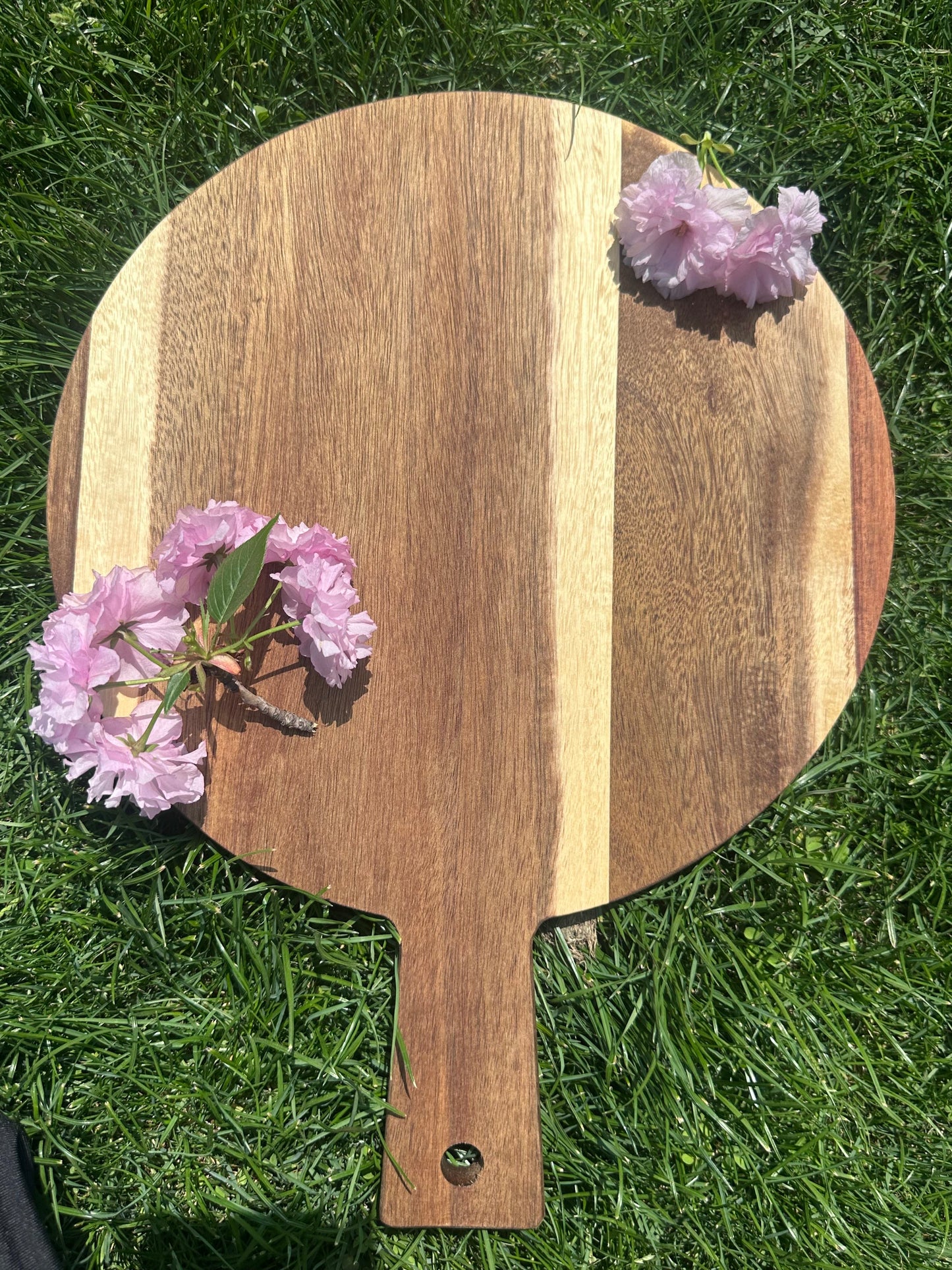 Circular Acacia Wood Pizza Board15.7×12×0.6"